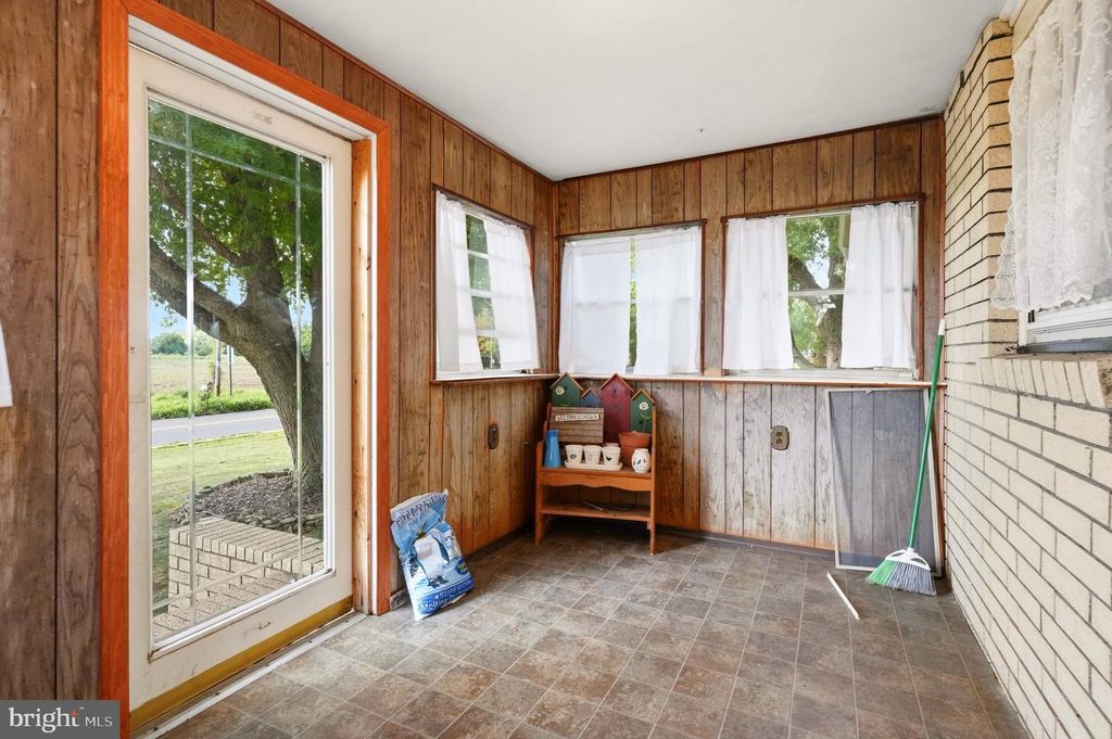 19 S TILBURY RD, SALEM, NJ 08079 — photo 5