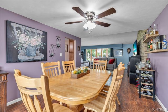 15 Willow Drive, West Seneca, NY 14224
