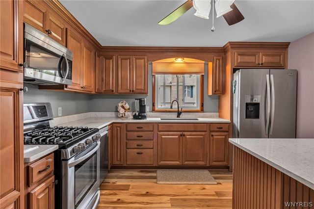 15 Willow Drive, West Seneca, NY 14224