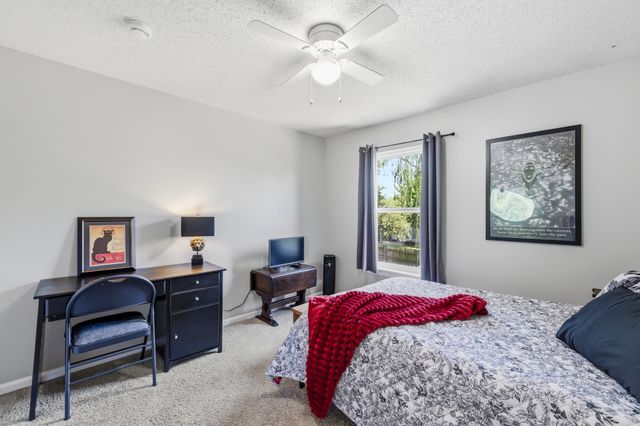 1229 Oxford Lane, Grapevine, TX 76051