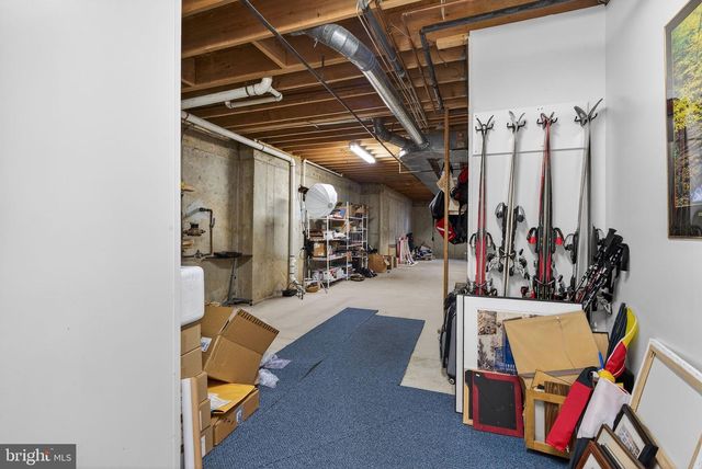 2 LAKE POTOMAC CT, Potomac, MD 20854