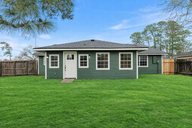 19711 Bishops Gate Lane, Humble, TX 77338