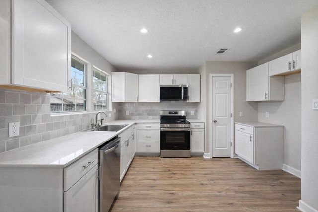 19711 Bishops Gate Lane, Humble, TX 77338