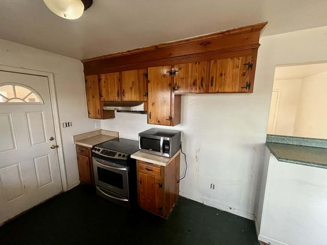 5031 Showalter RD, Roanoke, VA 24017