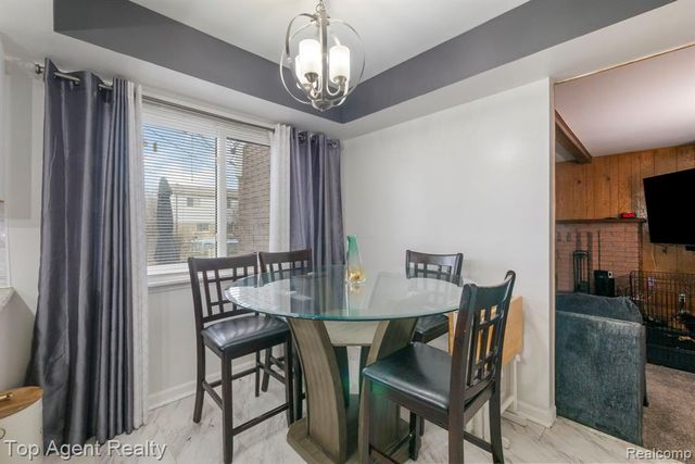 27370 Selkirk Street, Southfield, MI 48076