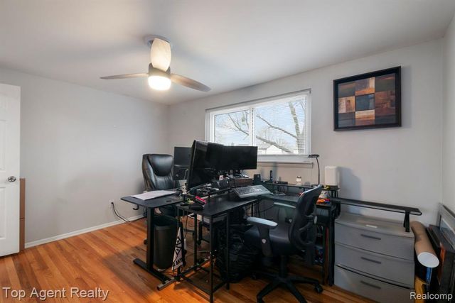 27370 Selkirk Street, Southfield, MI 48076