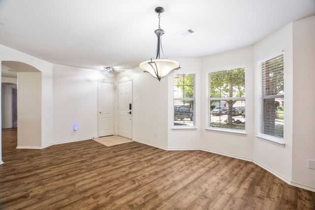 4306 Wood Stone Circle, Corinth, TX 76208