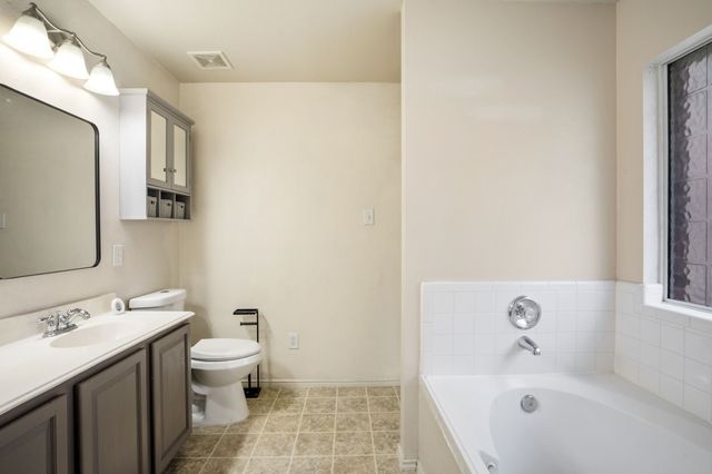 4306 Wood Stone Circle, Corinth, TX 76208