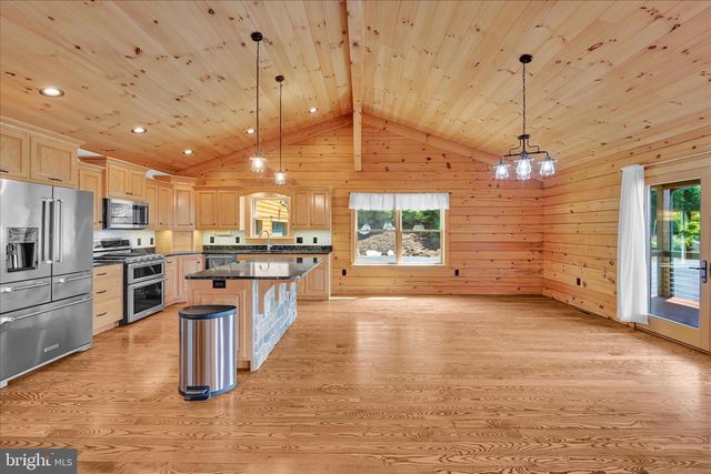 76 BROWNS CHURCH RD, Schuylkill Haven, PA 17972