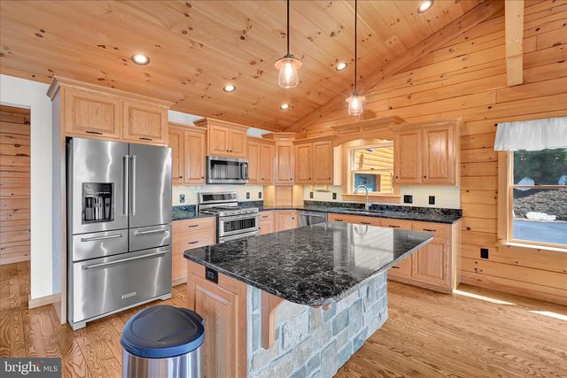 76 BROWNS CHURCH RD, Schuylkill Haven, PA 17972
