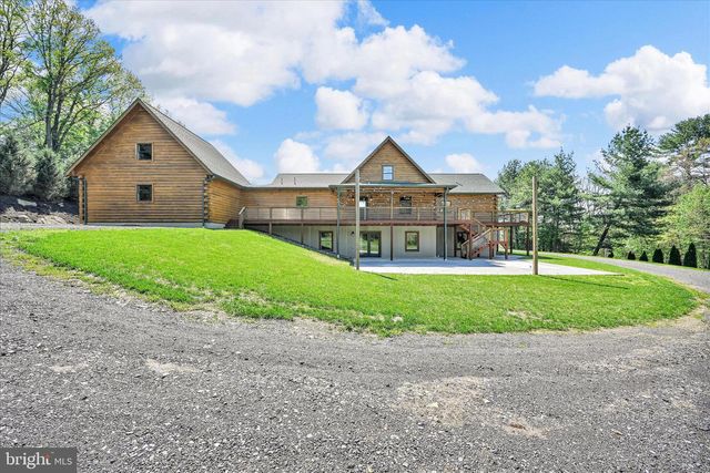 76 BROWNS CHURCH RD, Schuylkill Haven, PA 17972