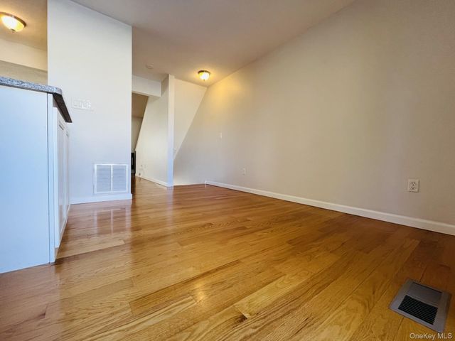 126 Elmcrest Drive, Fishkill, NY 12524