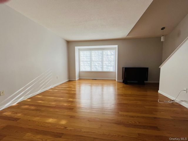 126 Elmcrest Drive, Fishkill, NY 12524