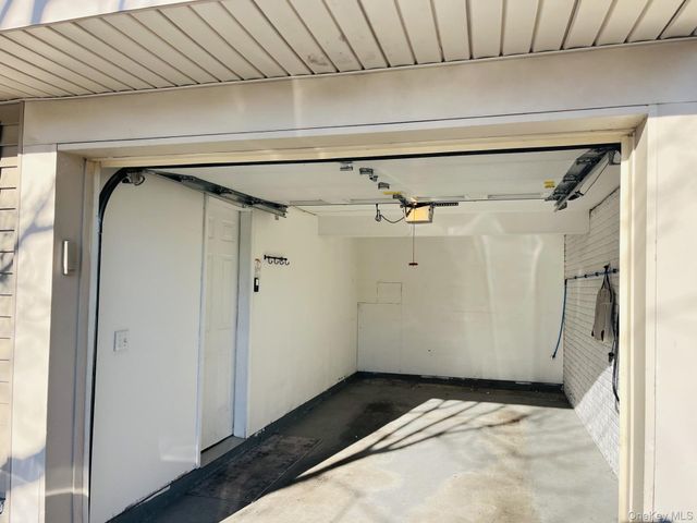 126 Elmcrest Drive, Fishkill, NY 12524