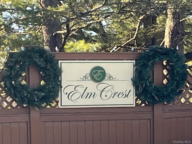 126 Elmcrest Drive, Fishkill, NY 12524