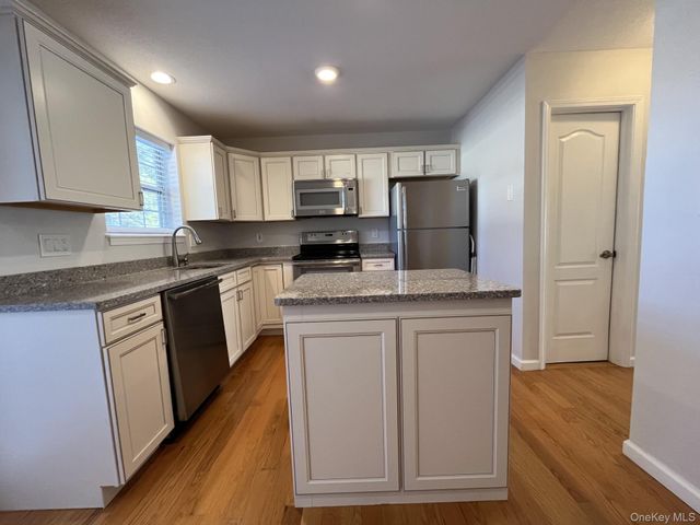 126 Elmcrest Drive, Fishkill, NY 12524