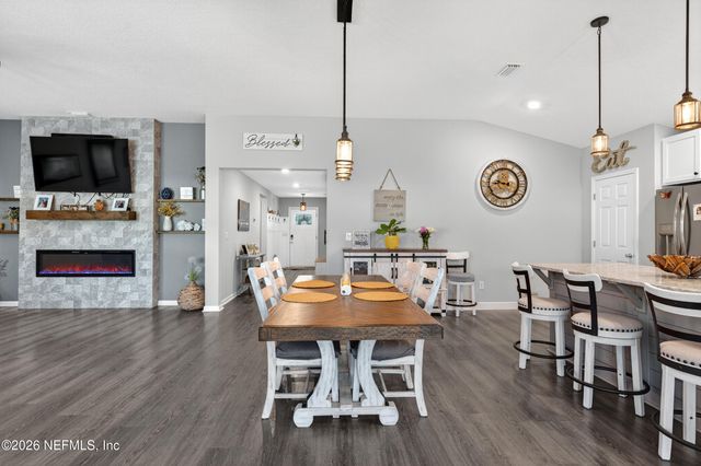 665 FLACH Drive, St. Johns, FL 32259