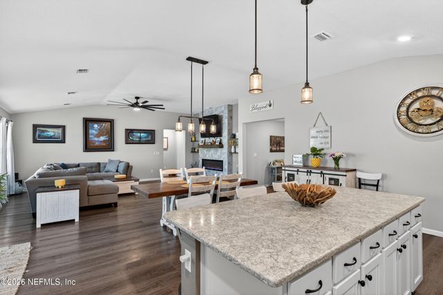 665 FLACH Drive, St. Johns, FL 32259