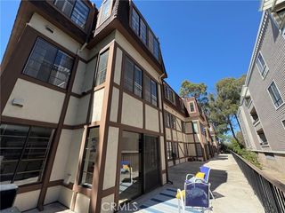735 El Camino Real 102, Burlingame, CA 94010