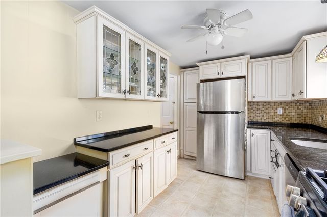 98 Homewood Avenue, North Providence, RI 02911