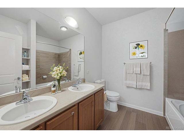 4100 Albion St 3-320, Denver, CO 80216