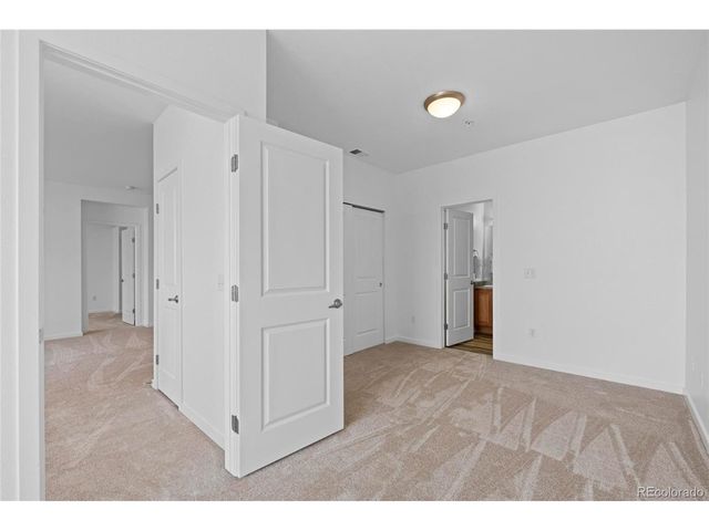 4100 Albion St 3-320, Denver, CO 80216