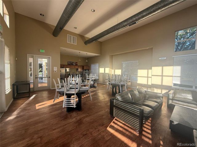 4100 Albion St 3-320, Denver, CO 80216