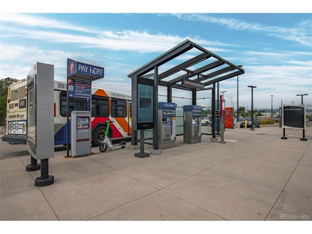 4100 Albion St 3-320, Denver, CO 80216