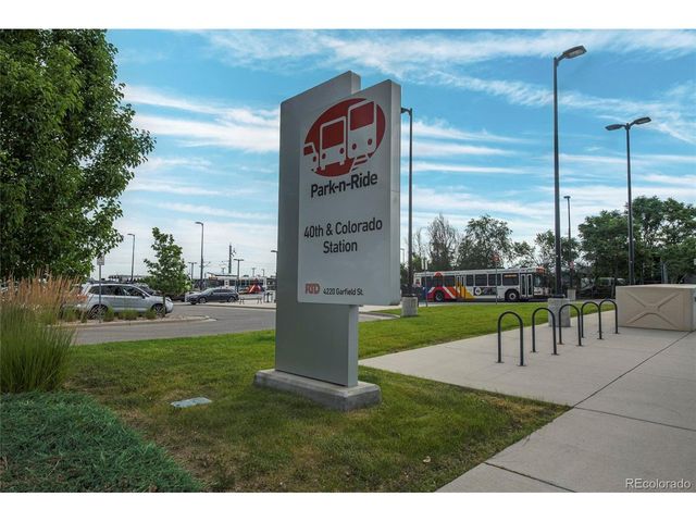 4100 Albion St 3-320, Denver, CO 80216