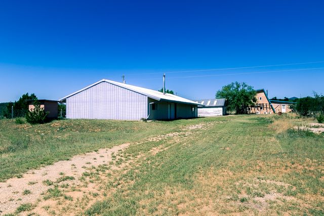 1 APPLE MOUNTAIN Road, Estancia, NM 87016