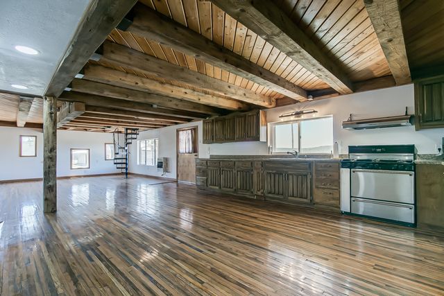 1 APPLE MOUNTAIN Road, Estancia, NM 87016