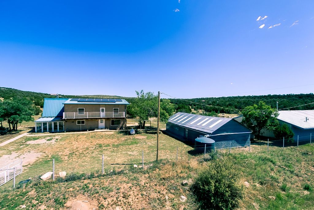 1 APPLE MOUNTAIN Road, Estancia, NM 87016