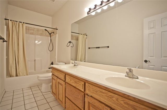 310 Old Forge Drive, Bentonville, AR 72712