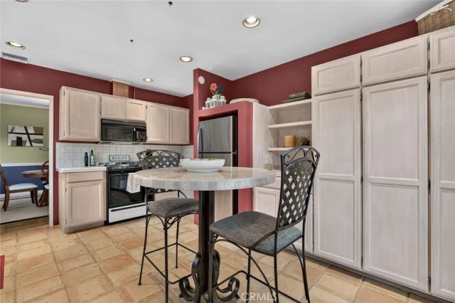 1321 Graynold, Glendale, CA 91202