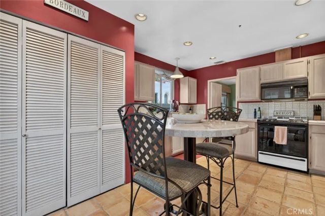 1321 Graynold, Glendale, CA 91202