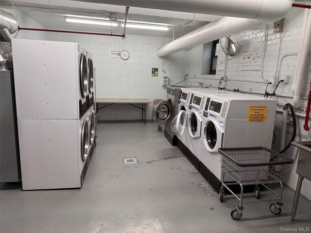 32-25 88th Street 207, East Elmhurst, NY 11369