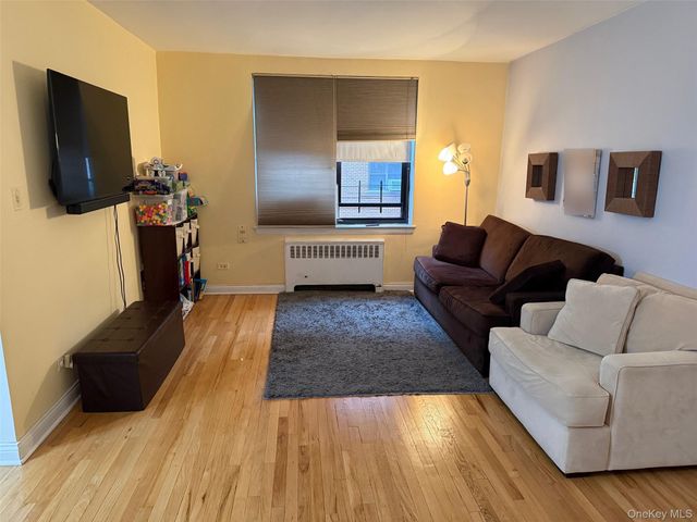 32-25 88th Street 207, East Elmhurst, NY 11369