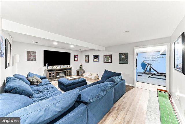 40 CAVERSHAM DR, West Grove, PA 19390
