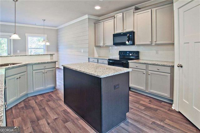 1242 Ida Woods Lane, Lawrenceville, GA 30045