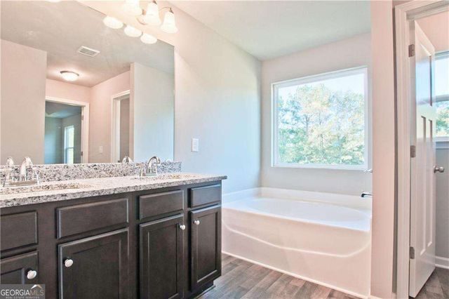1242 Ida Woods Lane, Lawrenceville, GA 30045