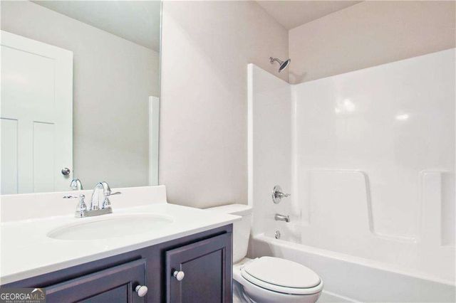 1242 Ida Woods Lane, Lawrenceville, GA 30045