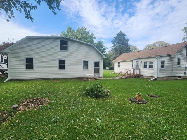 N1247 Highland DRIVE, Genoa City, WI 53128