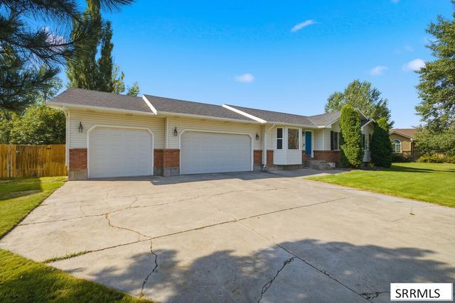 4184 E Aschli Lane, Idaho Falls, ID 83406