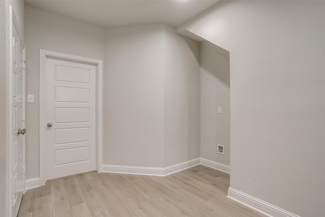 6811 Robert Reed Drive, Arlington, TX 76001