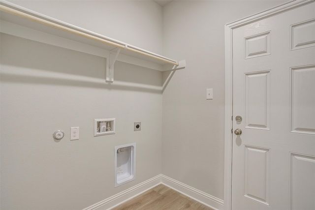 6811 Robert Reed Drive, Arlington, TX 76001