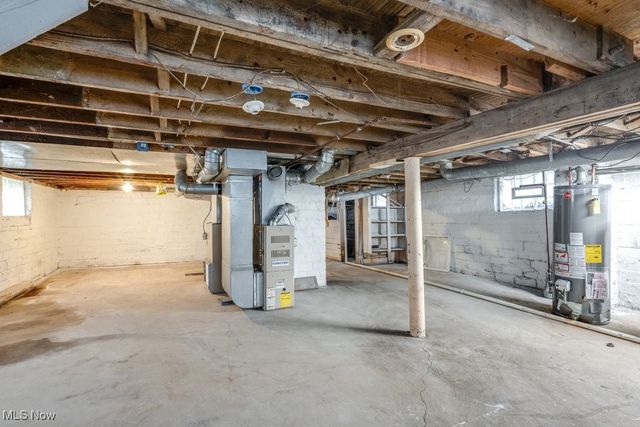 1093 E 147th Street, Cleveland, OH 44110