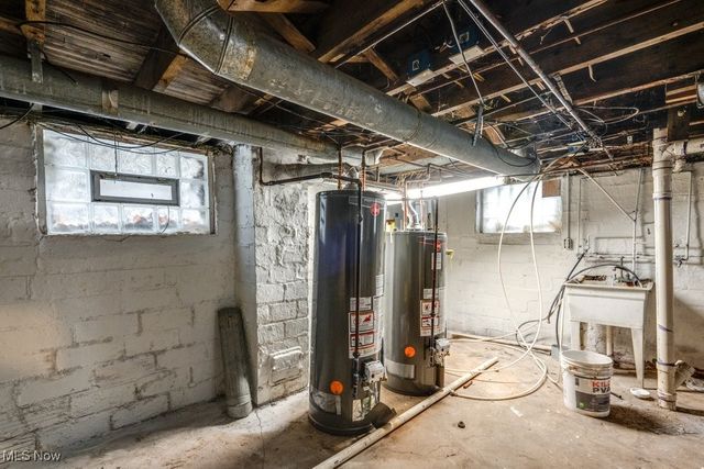 1093 E 147th Street, Cleveland, OH 44110