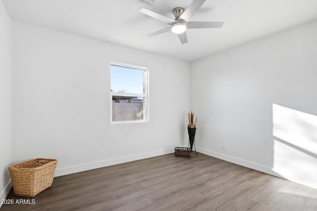 1748 E MONTE VISTA Road, Phoenix, AZ 85006