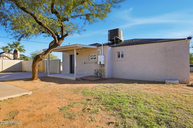 1748 E MONTE VISTA Road, Phoenix, AZ 85006