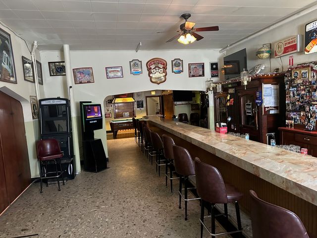 5788 S Archer Avenue, Chicago, IL 60638